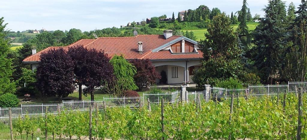 B&B Vigneto Pardom Montiglio Dış mekan fotoğraf